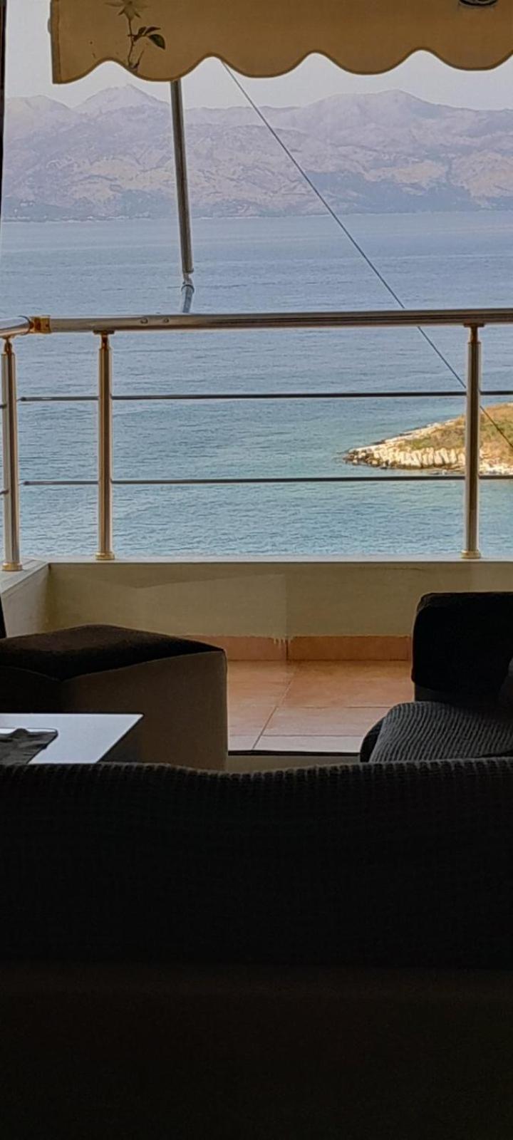 Cozy Sea Apartment ซารานเดอ ภายนอก รูปภาพ